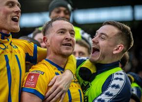 Surpriză în Cupa Angliei! Cine a eliminat-o pe prim-divizionara Burnley