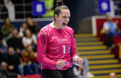 DE NEUITAT! CSM București a demolat-o pe Ferencvaros, chiar la Budapesta » Ce trebuie să se întâmple pentru calificarea directă în „sferturile” Ligii Campionilor