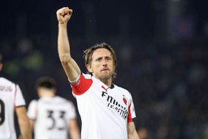 Bornă impresionantă atinsă de Luka Modric » Doar Ibrahimovic și Costacurta au mai reușit asta