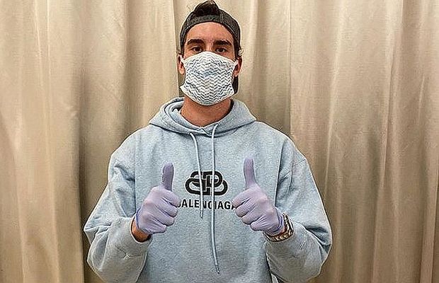 CORONAVIRUS. Dusan Vlahovic, atacantul Fiorentinei, a reacționat după ce a fost depistat cu COVID-19:„ Îi voi da gol și acestui virus” + interdicție totală pentru jucătorii lui Inter