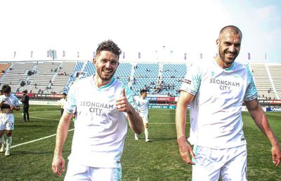 VIDEO. A scăpat de chinul de la FCSB şi s-a dezlănţuit în Coreea de Sud » Sergiu Buş a marcat la debutul pentru noua sa echipă