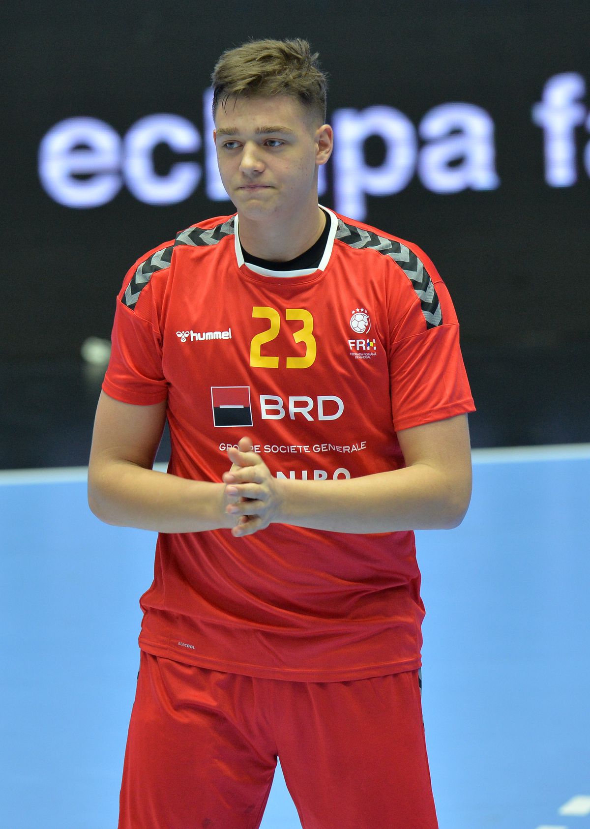 Naționala de handbal masculin a suferit cea mai rușinoasă înfrângere din istorie și își ia adio de la Euro!