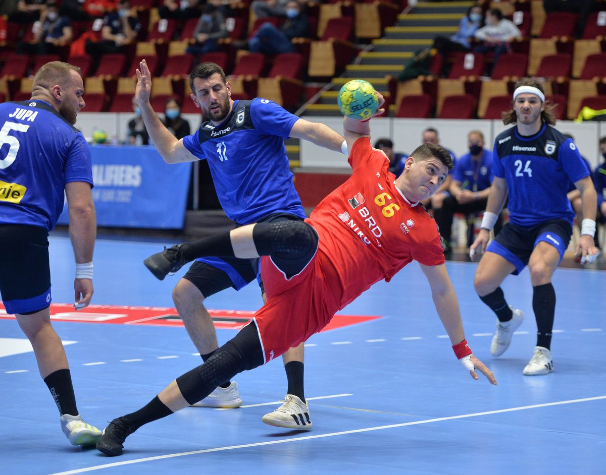 Naționala de handbal masculin a suferit cea mai rușinoasă înfrângere din istorie și își ia adio de la Euro!