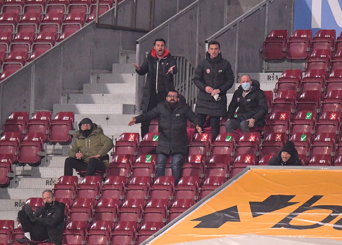 CFR Cluj - Poli Iaşi 4-0. VIDEO + FOTO Campioana, victorie zdrobitoare și fără atacanți » Napoli, debut îngrozitor! Clasamentul ACUM