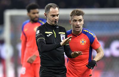 Victorie cu arbitraj catastrofal, pro-FCSB: penalty nedat și „roșu” ridicol pentru Farul