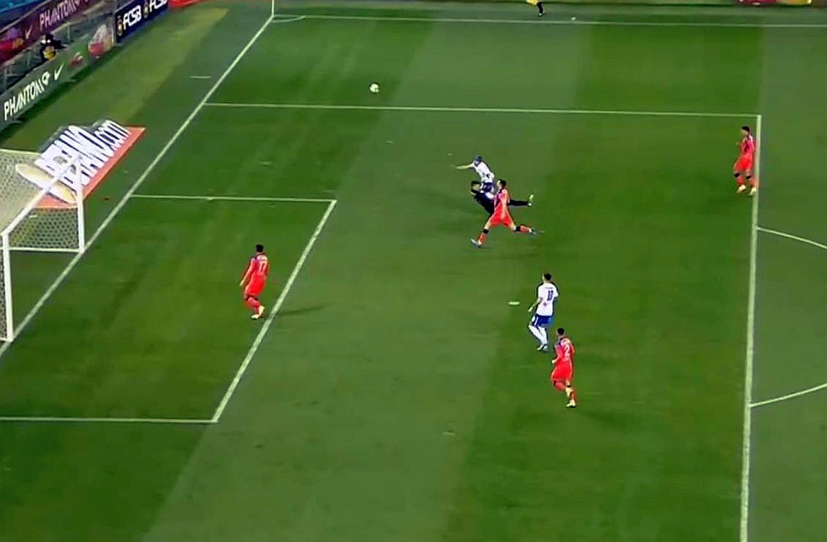 Gigi Becali contrazice 3 foști arbitri, după FCSB - Farul: „Ei pot spune ce vor. Dar eu așa o văd”