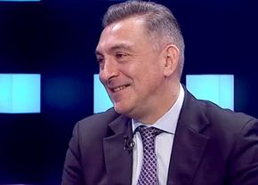 „Care este problema?” » Ilie Dumitrescu a început să râdă când a auzit câte kilograme în plus are atacantul vizat de CFR Cluj