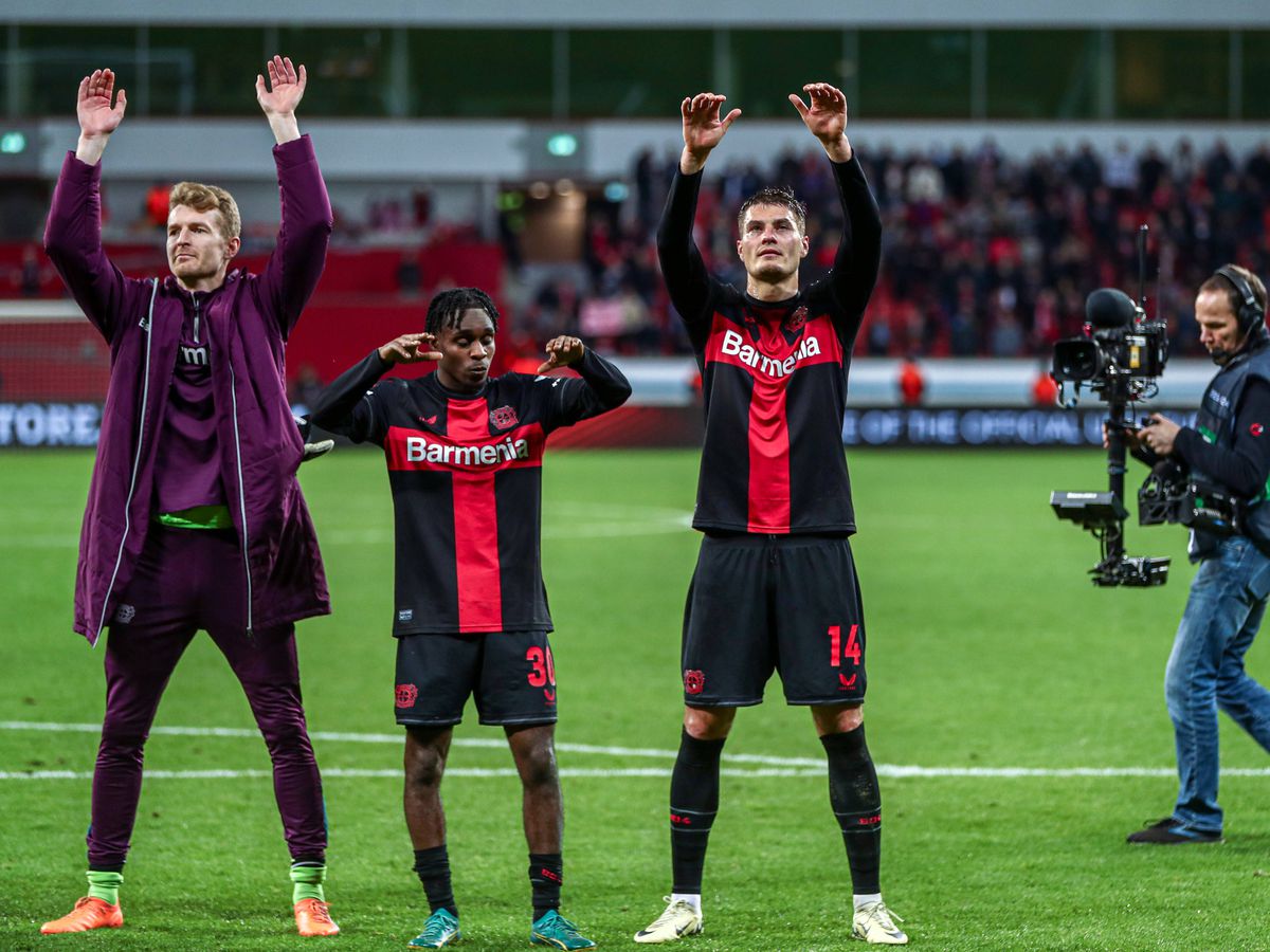 Xabi Alonso a făcut-o din nou! Recordul lui Leverkusen rămâne intact după o revenire ULUITOARE în Europa League! Cine s-a calificat în sferturi + când e tragerea la sorți