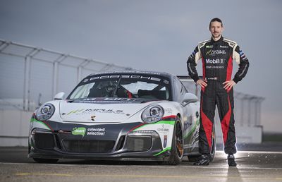 Experimentează Adrenalina și Viteza cu Alex Pitigoi pe Circuitul MotorPark Romania!