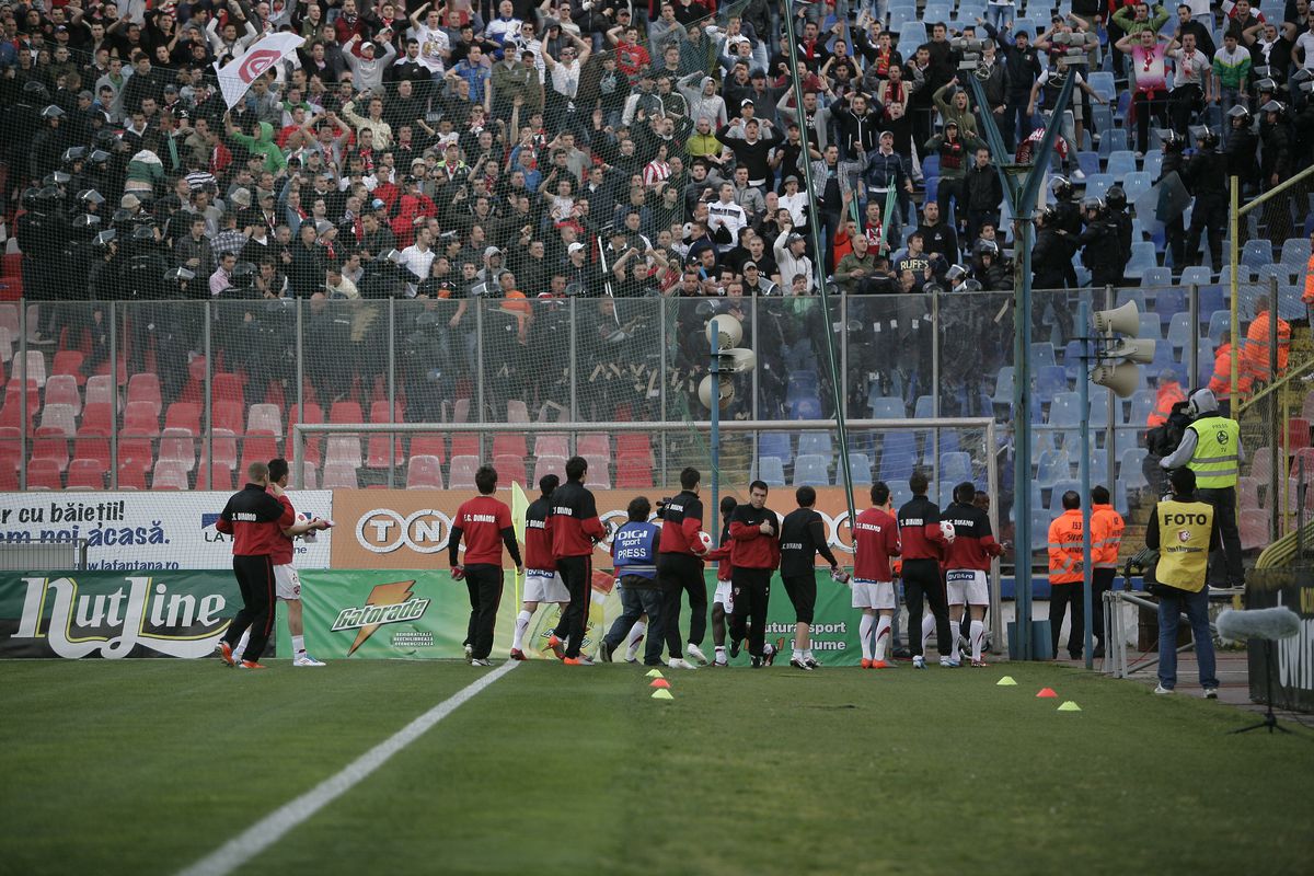 Steaua - Dinamo 0-1 // 25.04.2011