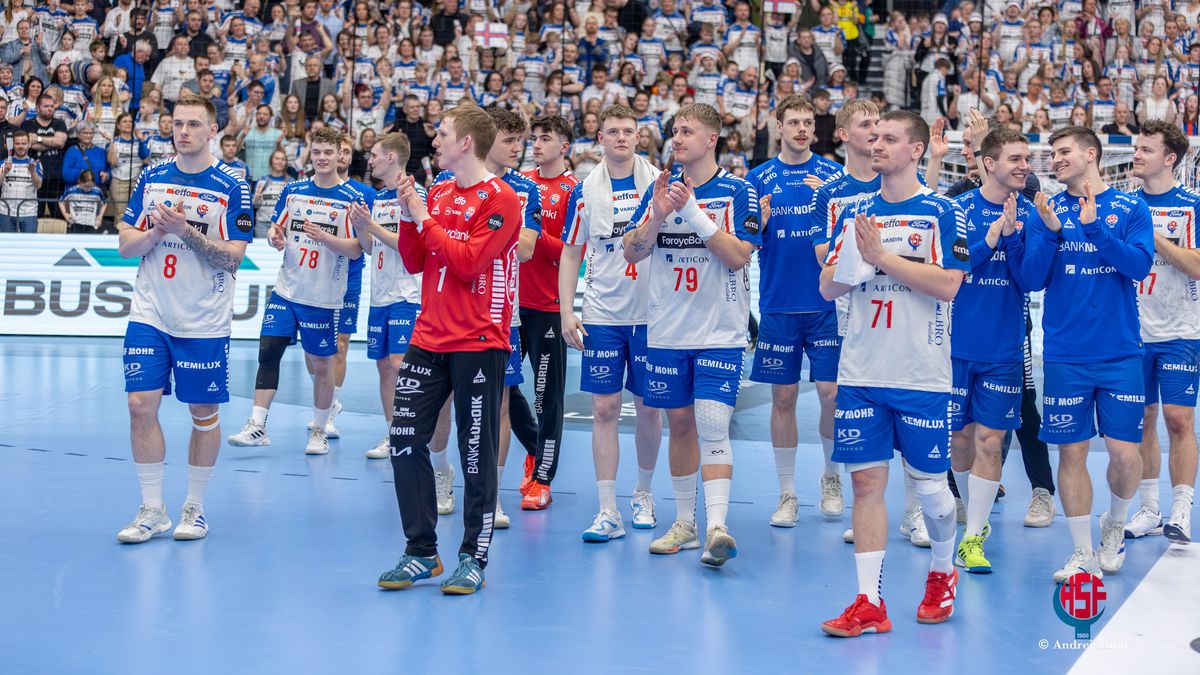 Imagini senzaționale din Insulele Feroe » Noua sală polivalentă, FULL la un rezultat mare din preliminariile Euro 2026 de handbal masculin