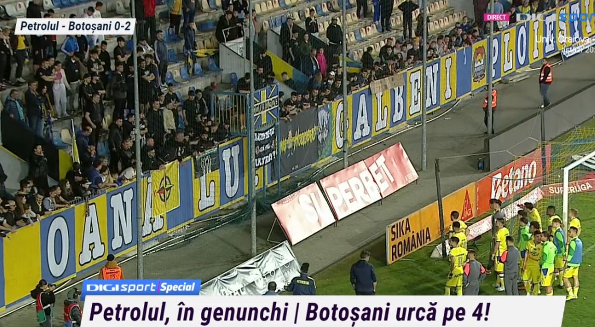 I-au „aliniat”! Ultrașii i-au mustrat pe jucători după primul meci din play-out