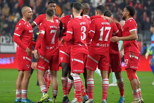 Patrick Olsen, primul din stânga/ foto Imago Images