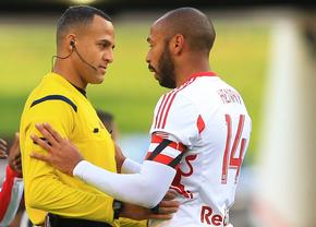 Thierry Henry cere ca o regulă din rugby să fie implementată urgent în fotbal