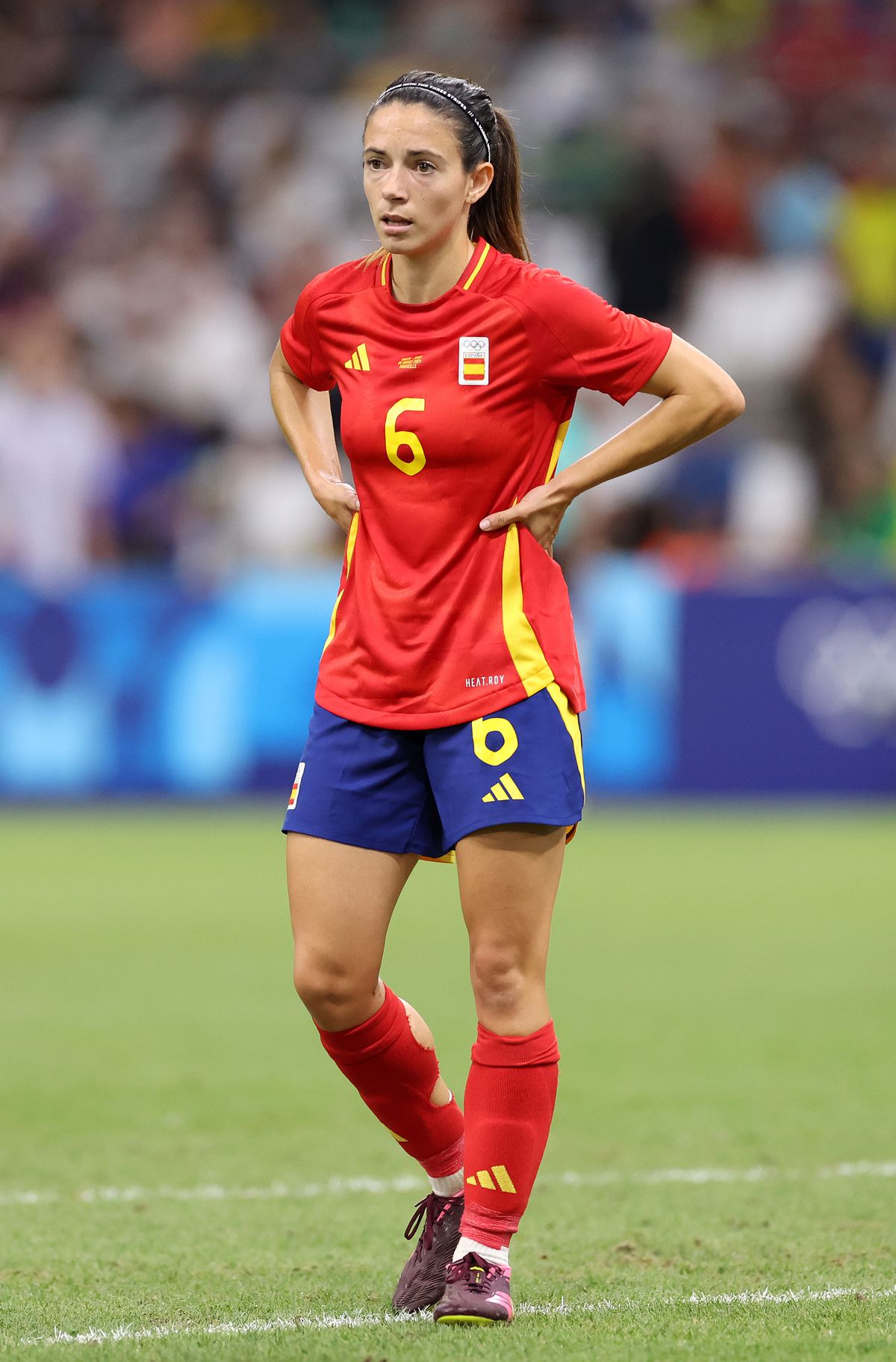 Povestea celei mai bune jucătoare din lume » Vedeta Barcelonei juca fotbal cu băieții în copilărie, acum e dublă câștigătoare a Balonului de Aur: „Ca un tsunami”