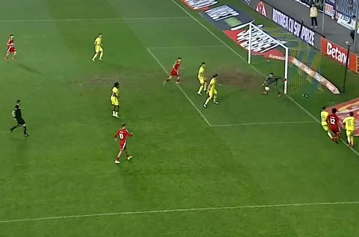 Cea mai mare ratare a campionatului?! Lui Leo Grozavu nu i-a venit să creadă: a răbufnit la margine