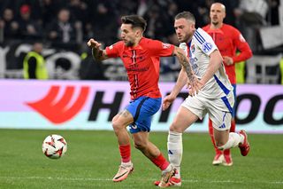 „Dezastru” » Antrenorul legendar al Stelei pune tunurile pe FCSB: „Nu s-a întâmplat niciodată în istorie”