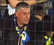 I-au „aliniat”! Ultrașii i-au mustrat pe jucători după primul meci din play-out
