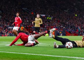 Bizar sau fair-play? Jucătorul lui Manchester United i-a cerut arbitrului să nu acorde acorde echipei sale un penalty!