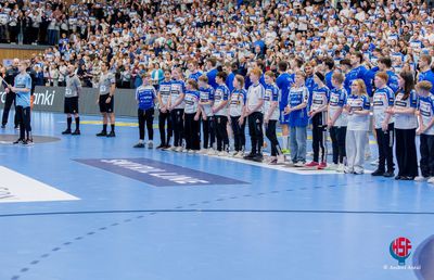 Imagini senzaționale din Insulele Feroe » Noua sală polivalentă, FULL la un rezultat mare din preliminariile Euro 2026 de handbal masculin