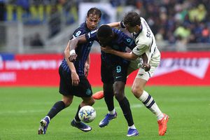 Expertul a dat verdictul la cele mai controversate faze din Inter - Atalanta: „Episod subiectiv, VAR a procedat corect”