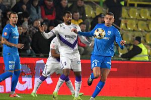 „Și-a sunat agentul să îl ia de aici” » Dialogul avut cu antrenorul, după Craiova - FC Argeș