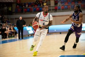 Surpriza rundei în Liga Națională! Vicecampioana României, învinsă de o echipă ce pierduse 7 din ultimele 8 meciuri