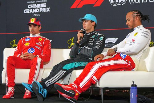 George Russell, Charles Leclerc și Lewis Hamilton, s-au pus de acord că întrecerea sprint din China a fost distractivă // foto: Guliver/gettyimages