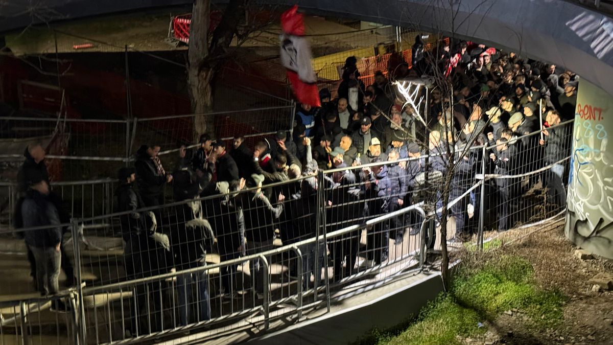 Rapid - Dinamo » Derby de titlu cu stadionul plin! Imagini și informații din Giulești