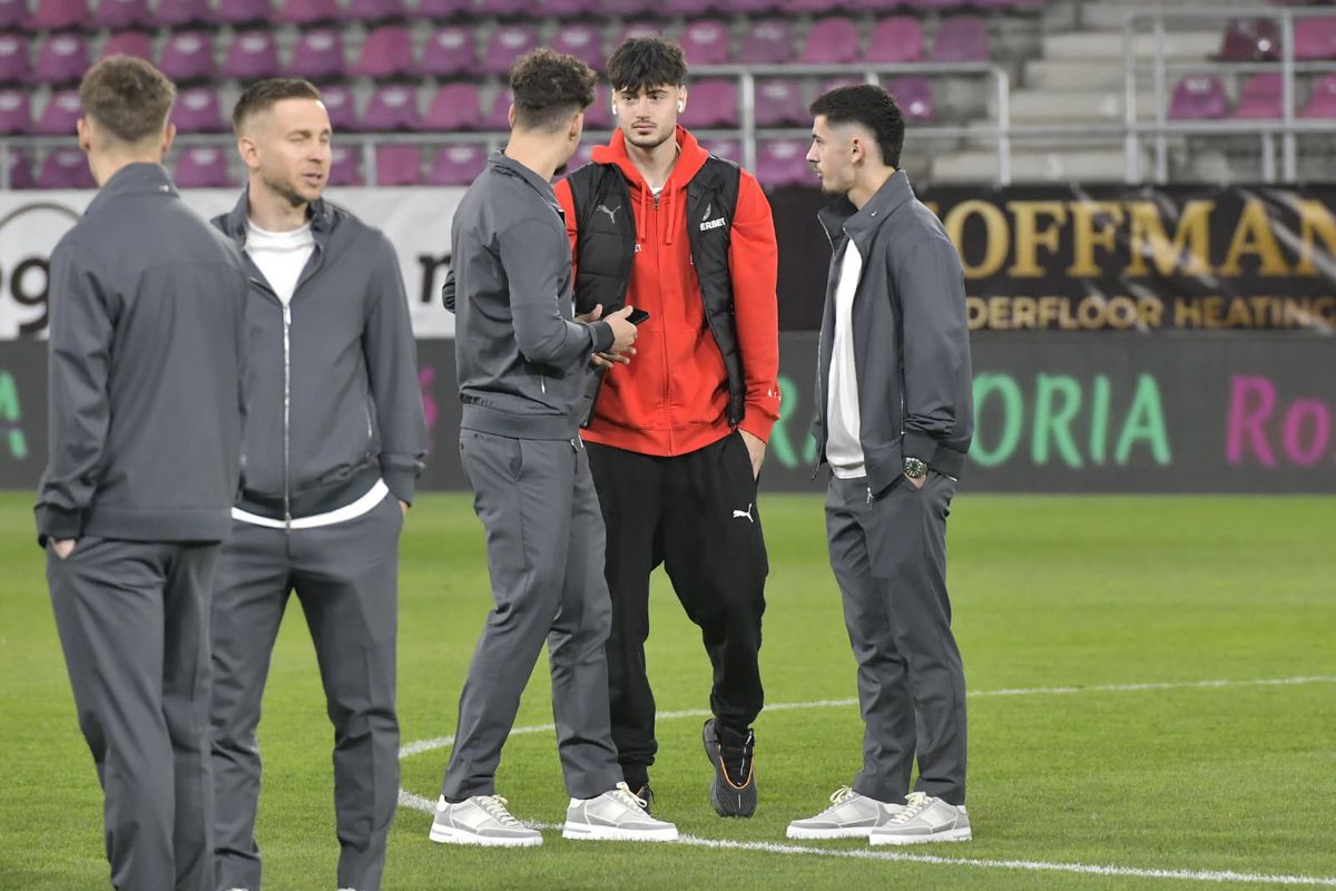 Rapid - Dinamo, imagini de la nivelul gazonului înaintea partidei