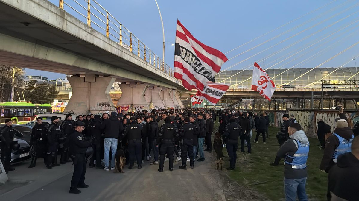 Rapid - Dinamo » Derby de titlu cu stadionul plin! Imagini și informații din Giulești