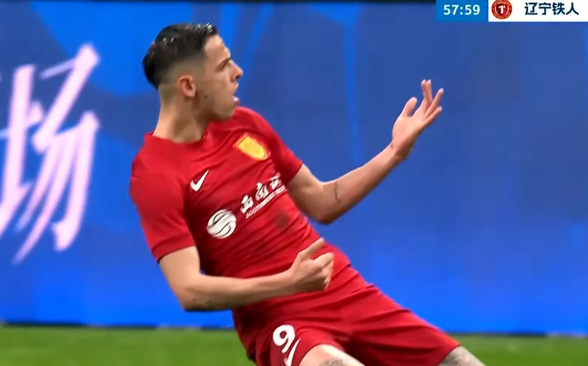 Primul gol al lui Alexandru Cîmpanu în China