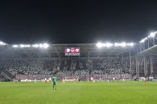 Scenografia din derby-ul Rapid - Dinamo » Mesajele afișate de galeriile rivale