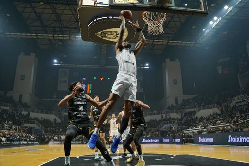 PAOK Salonic a cerut amânarea derby-ului cu Aris Salonic, după ce un fan al echipei a fost ucis de un suporter al rivalei/Foto: fiba.basketball