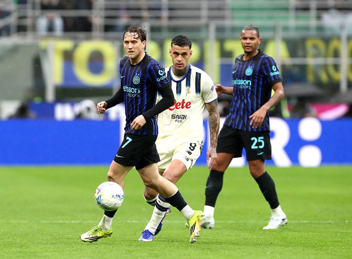 Inter face încă un pas greșit în lupta pentru titlu » Chivu, ELIMINAT! Scandal uriaș