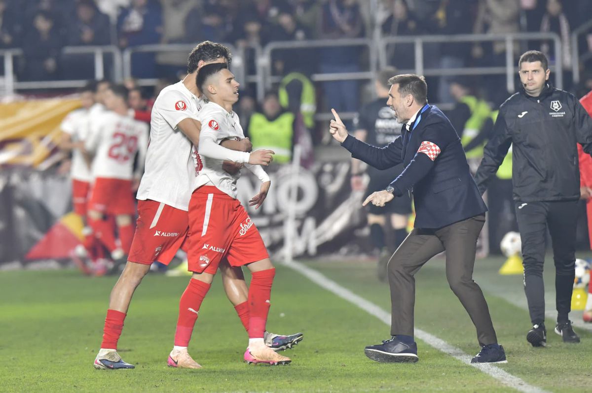 „Securitatea, Securitatea” » „Țețe” Moraru lansează o întrebare, după eroarea de arbitraj din Rapid - Dinamo: „Ce s-ar fi întâmplat dacă era faza în celălalt careu?”