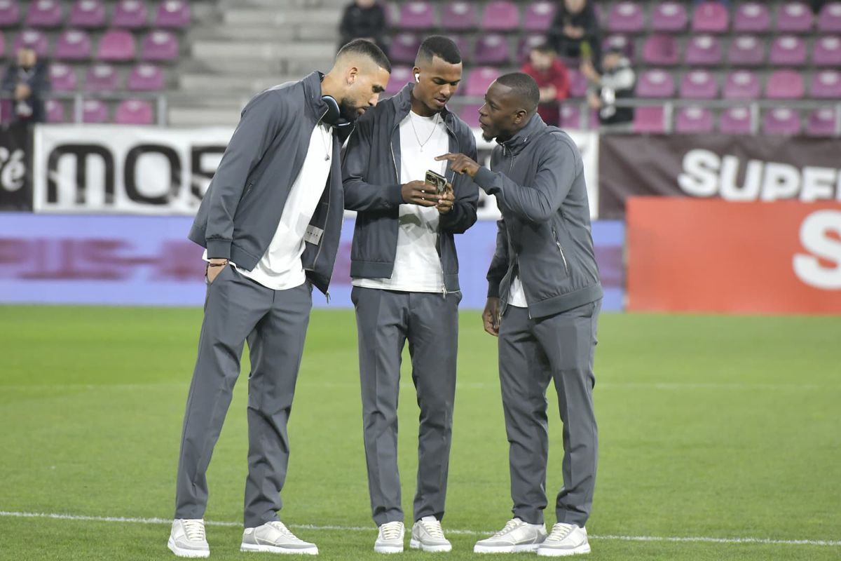 Rapid - Dinamo, imagini de la nivelul gazonului înaintea partidei