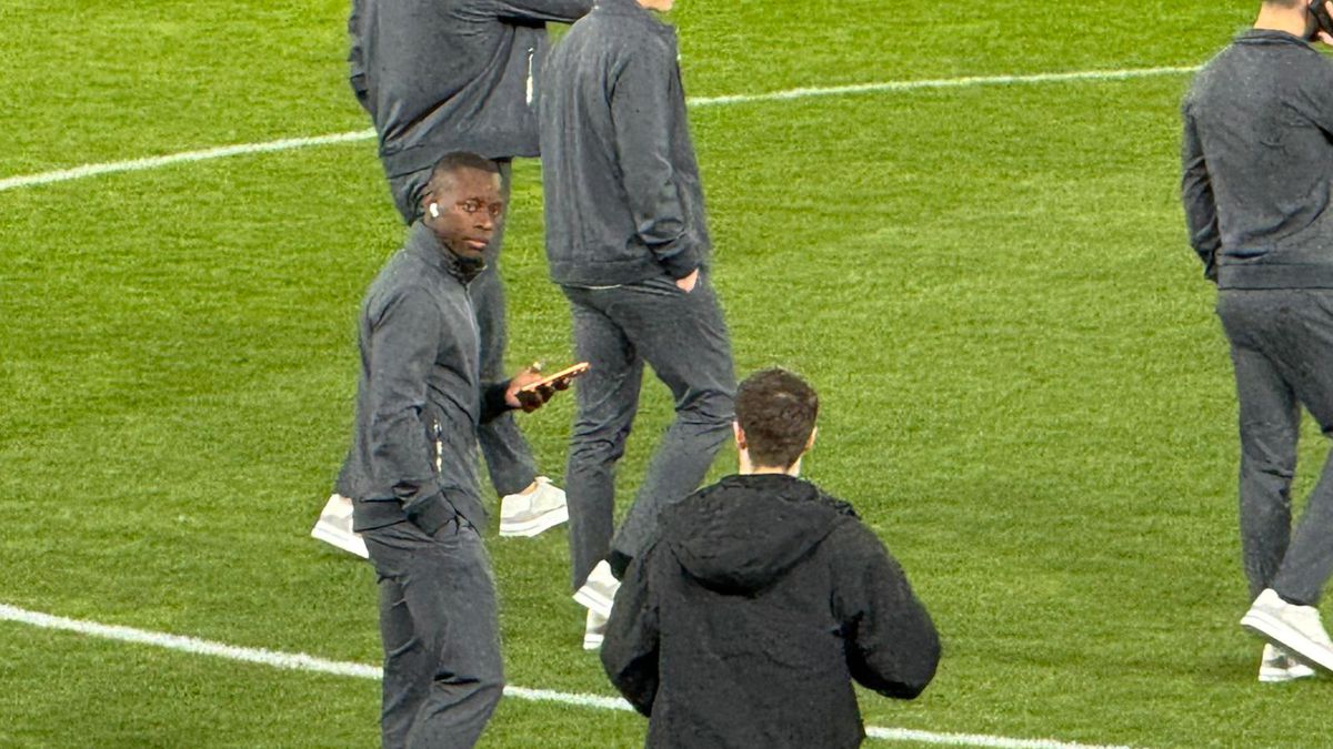 Rapid - Dinamo, imagini de la nivelul gazonului înaintea partidei