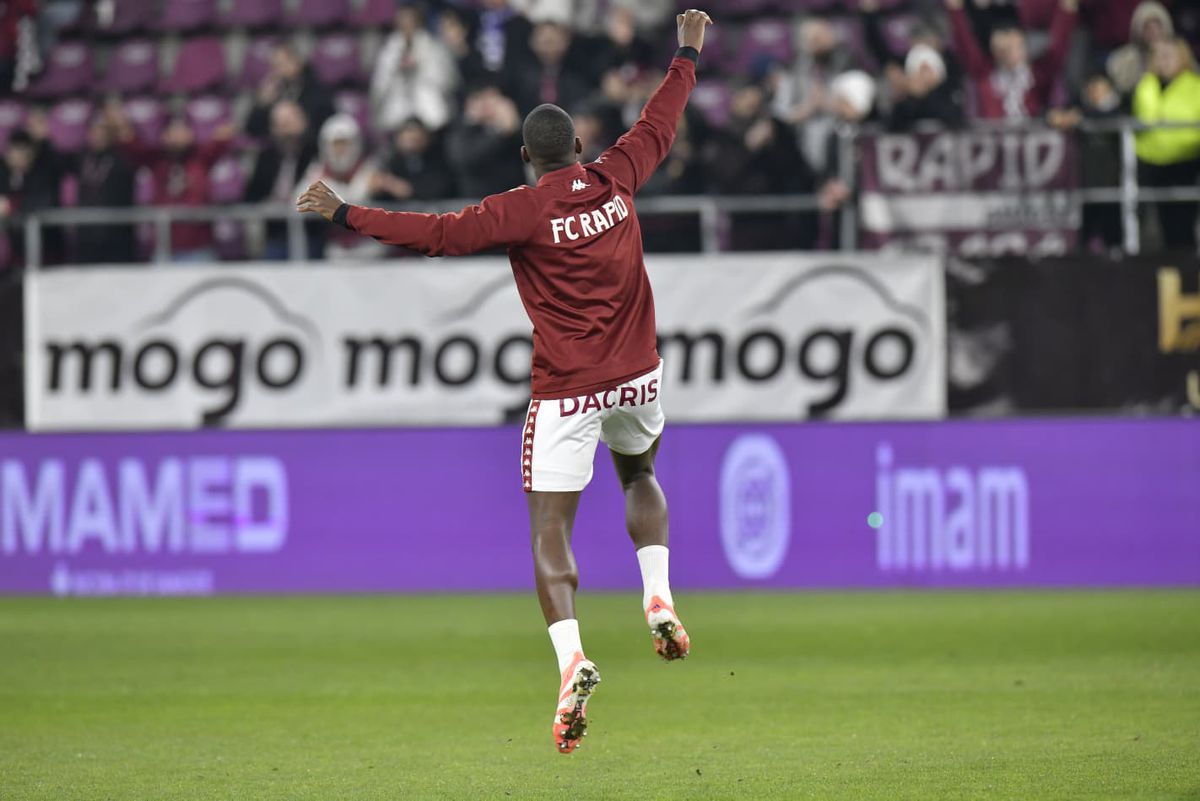 Rapid - Dinamo, imagini de la nivelul gazonului înaintea partidei