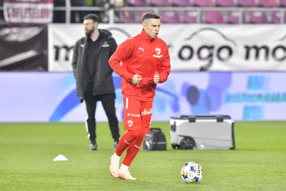 Rapid - Dinamo, imagini de la nivelul gazonului înaintea partidei