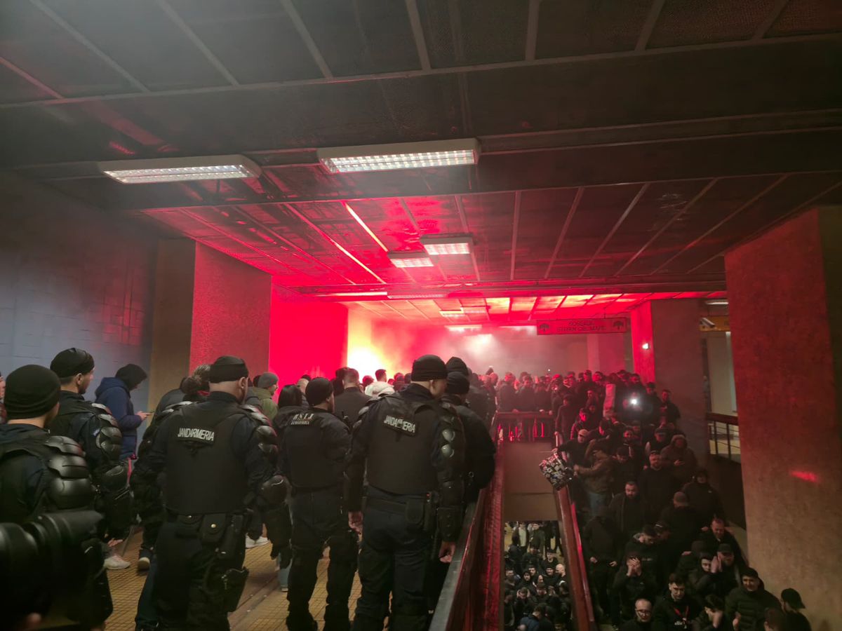 Rapid - Dinamo, corteo organizat de fanii „câinilor” înaintea ciocnirii din Giulești + imagini înaintea partidei