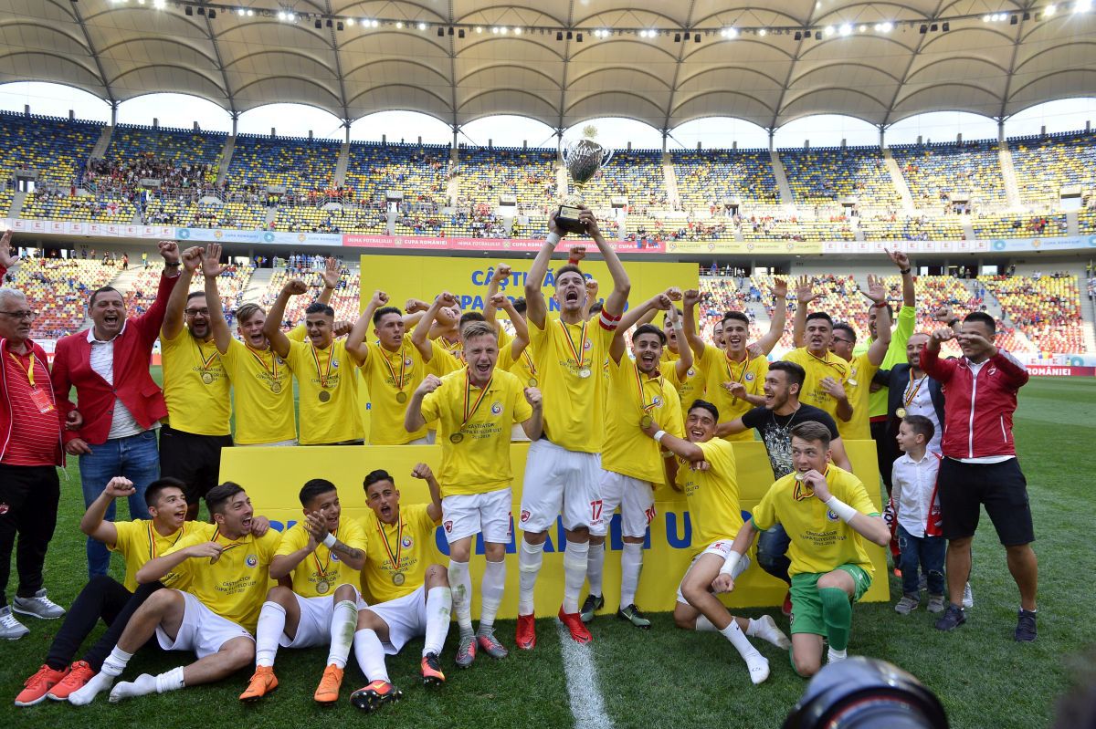 Generație risipită » Ce s-a ales de copiii care câștigau Cupa României cu Dinamo în fața rivalei FCSB: 6 dintre ei nici n-au debutat la prima echipă