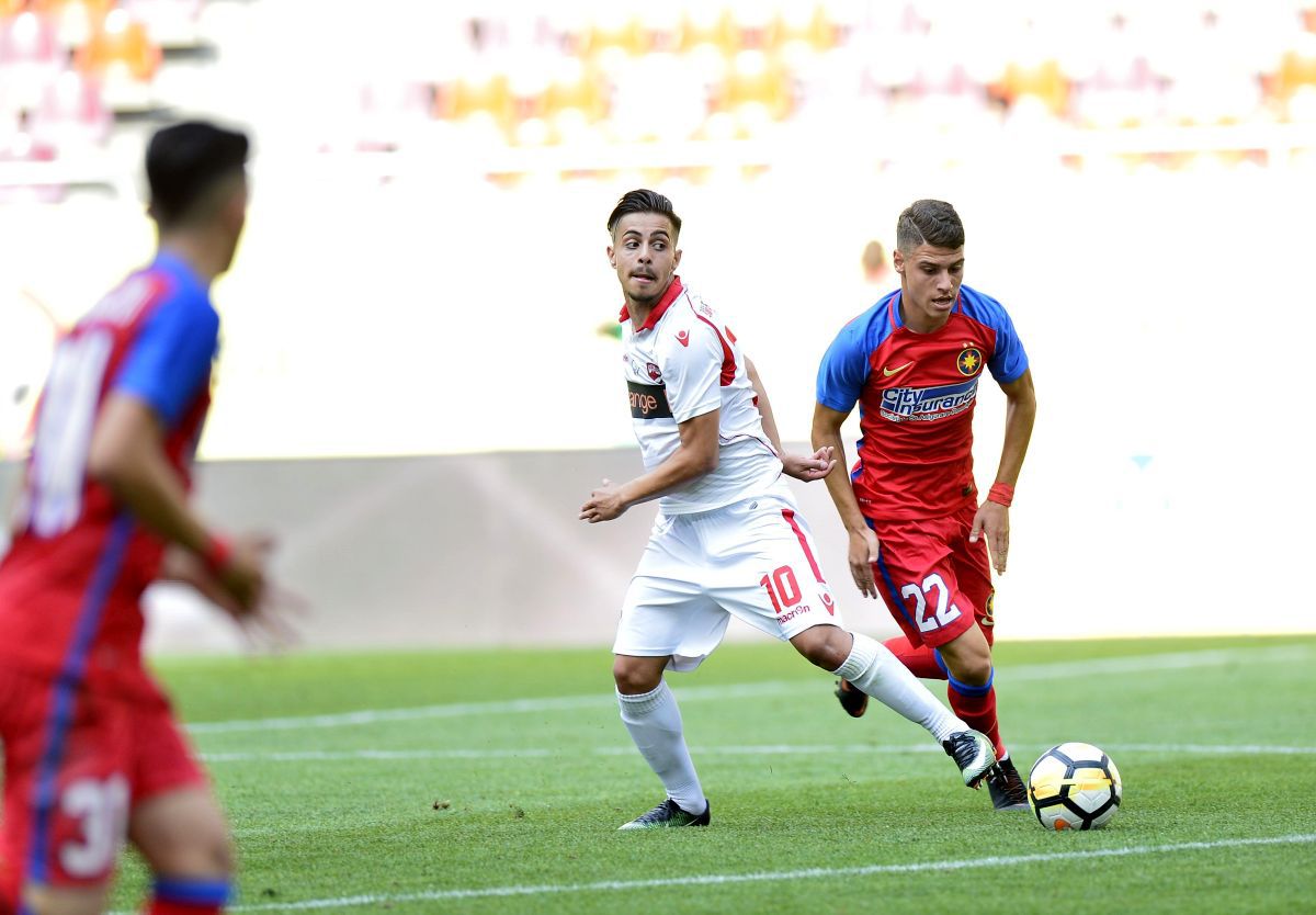 Un puști cotat de Dinamo la 4 milioane € desființează un antrenor și face acuzații grave la adresa unui șef: „Se dădea la mămicile jucătorilor!” + „Dacă ai «cașcaval» gros și o relație, ajungi în Liga 1”