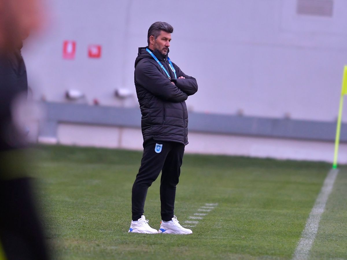 Craiova - Viitorul Tg. Jiu / tur semifinale Cupa României