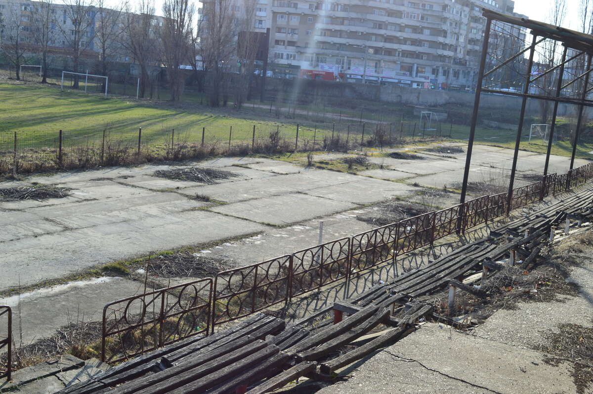 STADIONUL TINERETULUI CRAIOVA