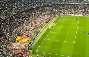 Barcelona - Frankfurt. Ultrașii catalani au părăsit la pauză peluza de pe Camp Nou, în semn de protest