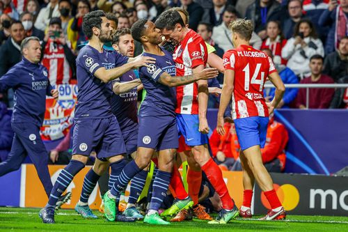 Stefan Savic, în conflict cu jucătorii lui Manchester City
Foto: Imago