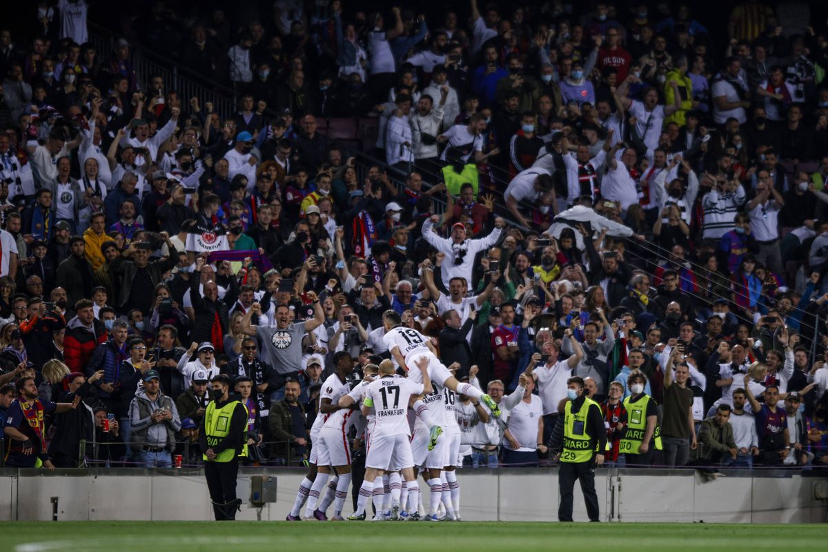 Eintracht Frankfurt șochează pe Camp Nou! Barcelona s-a trezit prea târziu și e OUT din Europa League » Iată semifinalele