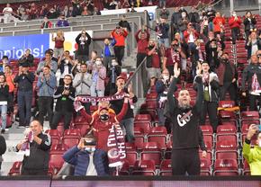 CFR Cluj a scos la vânzare biletele pentru meciul caritabil cu Dinamo Kiev » Intrare gratuită pentru refugiații ucraineni