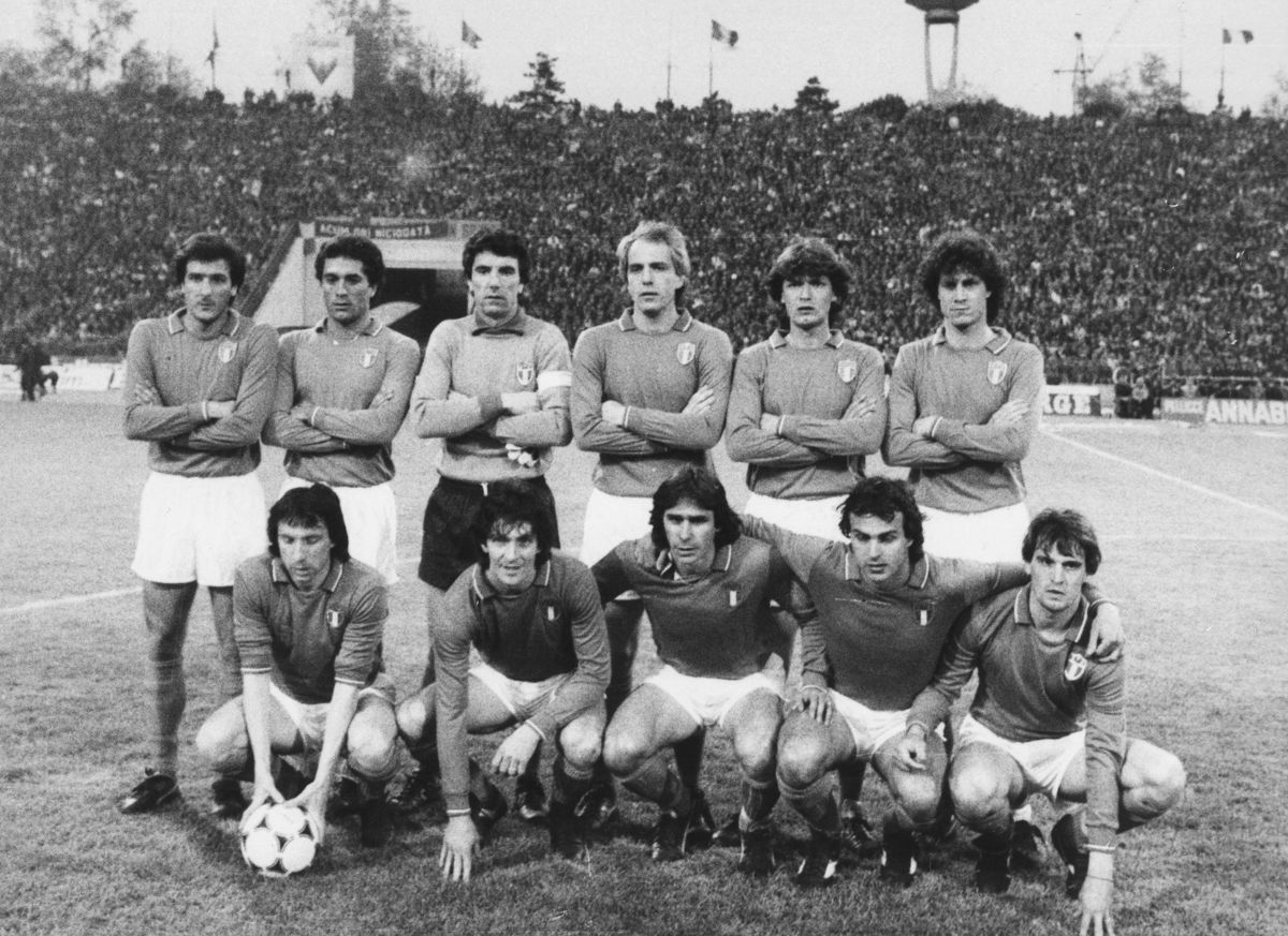 Episodul 2: România - Italia 1-0, în preliminariile pentru CE '84 » Craiova Maxima a învins un Juventus stelar!